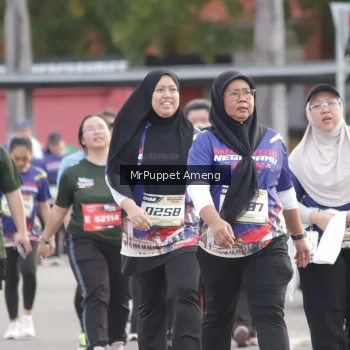 Runner Photo 3895329