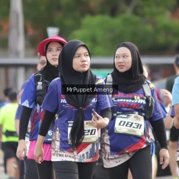 Runner Photo 3895345