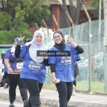 Runner Photo 3895372