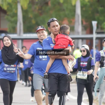 Runner Photo 3895391