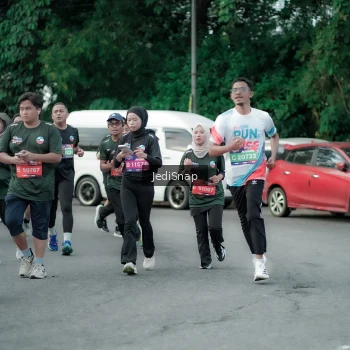 Runner Photo 3895394