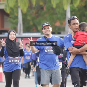 Runner Photo 3895395