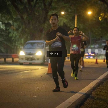 Runner Photo 3895397