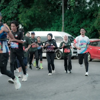 Runner Photo 3895401