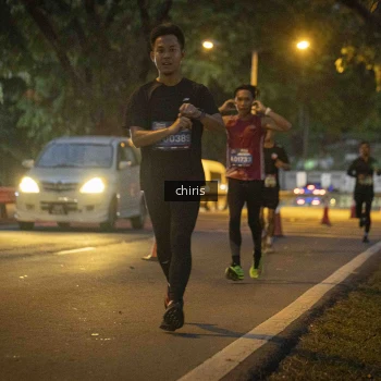 Runner Photo 3895403