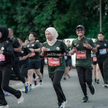 Runner Photo 3895427