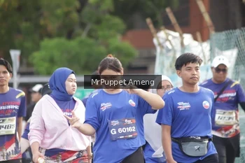 Runner Photo 3895433