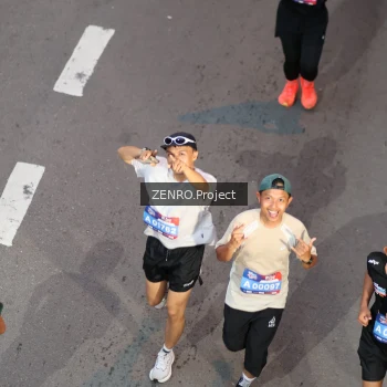 Runner Photo 3895436