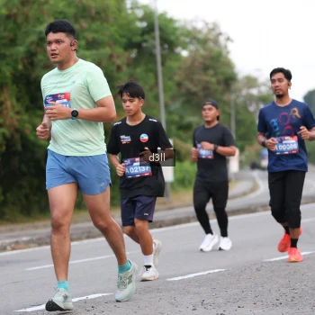 Runner Photo 3895462