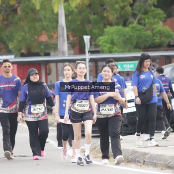 Runner Photo 3895468