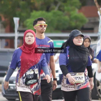 Runner Photo 3895472