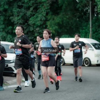 Runner Photo 3895481