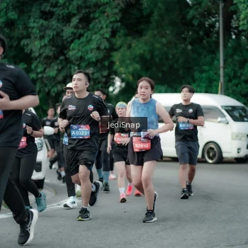 Runner Photo 3895489