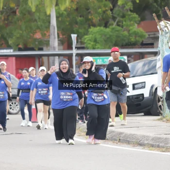 Runner Photo 3895495