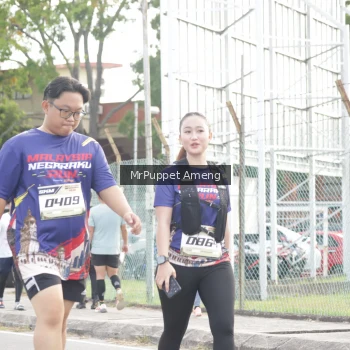 Runner Photo 3895497
