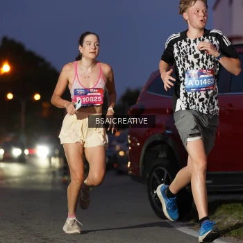 Runner Photo 3895498
