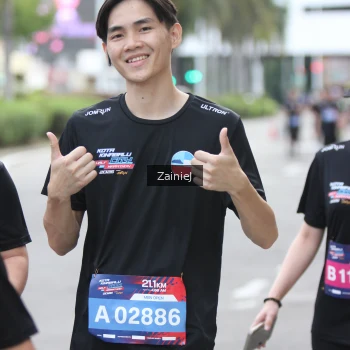 Runner Photo 3895504