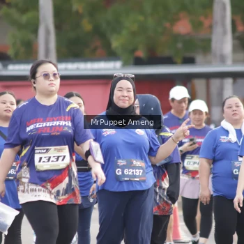 Runner Photo 3895511