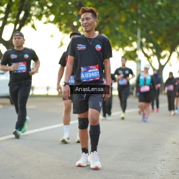 Runner Photo 3895545