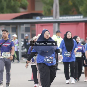 Runner Photo 3895551
