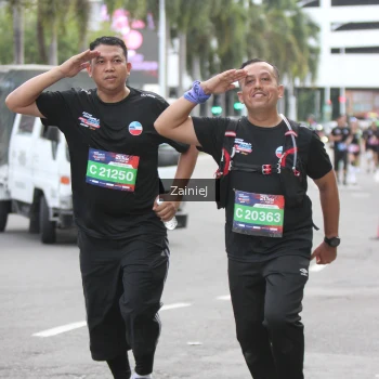 Runner Photo 3895556
