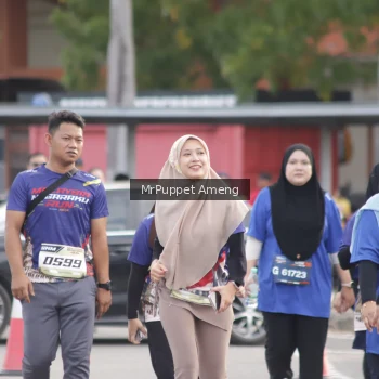 Runner Photo 3895560