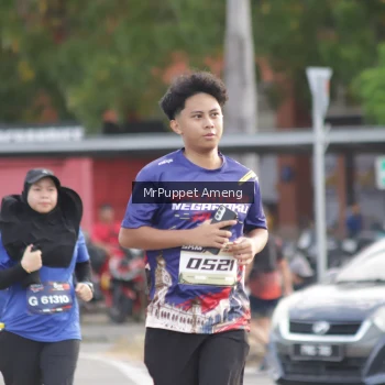 Runner Photo 3895592