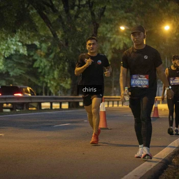 Runner Photo 3895595