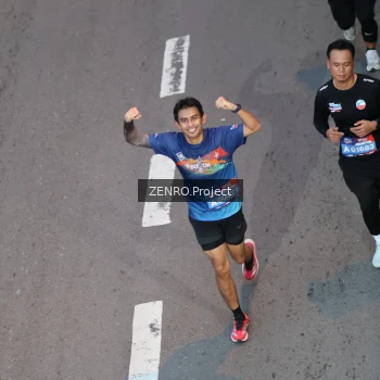 Runner Photo 3895637