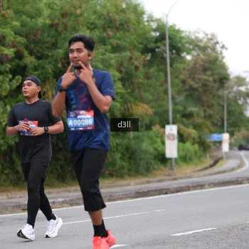 Runner Photo 3895661