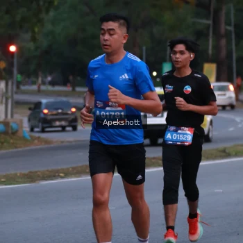 Runner Photo 3895663
