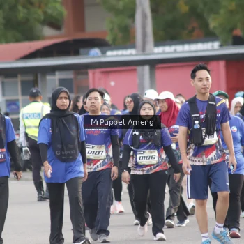 Runner Photo 3895683
