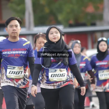 Runner Photo 3895713