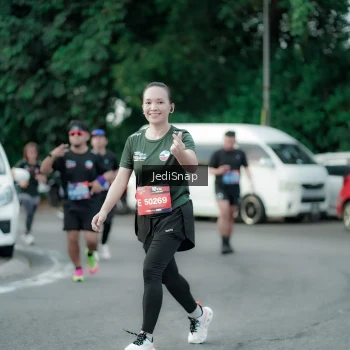 Runner Photo 3895714