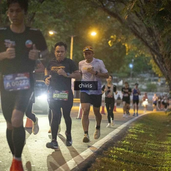 Runner Photo 3895735