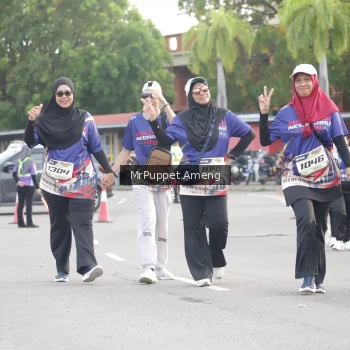 Runner Photo 3895736