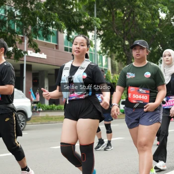 Runner Photo 3895744