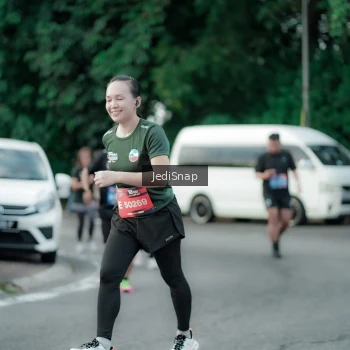 Runner Photo 3895752