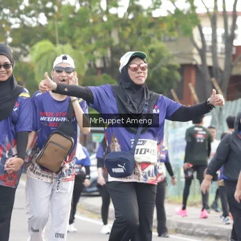 Runner Photo 3895755