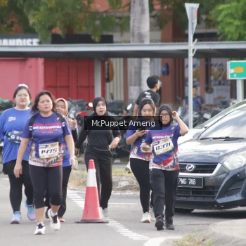 Runner Photo 3895771