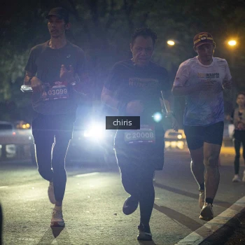 Runner Photo 3895779