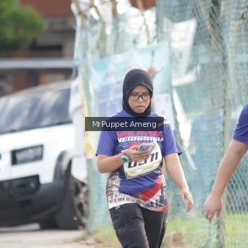 Runner Photo 3895797