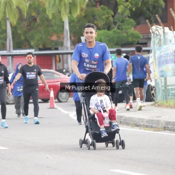 Runner Photo 3895817