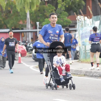 Runner Photo 3895825