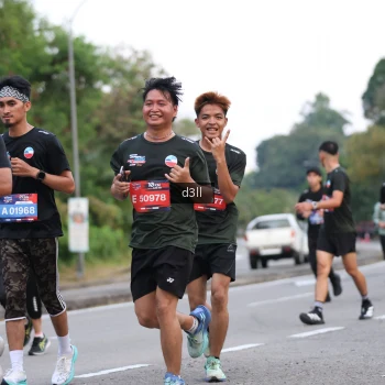 Runner Photo 3895832
