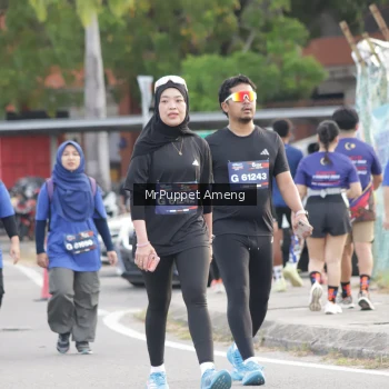 Runner Photo 3895842