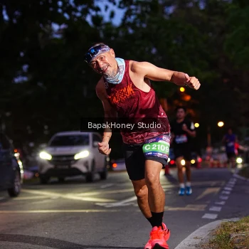 Runner Photo 3895859