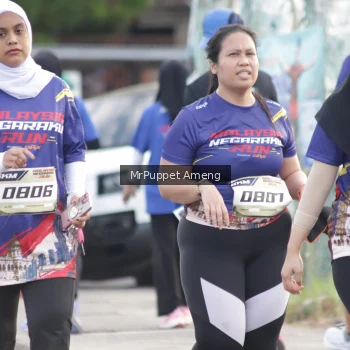 Runner Photo 3895897