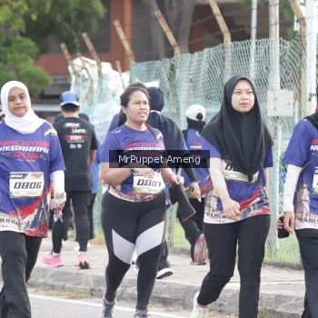 Runner Photo 3895912