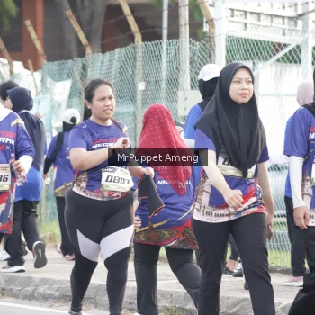 Runner Photo 3895915